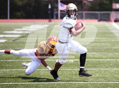 Thumbnail 1 in Archbishop Mitty vs. Oakdale photogallery.