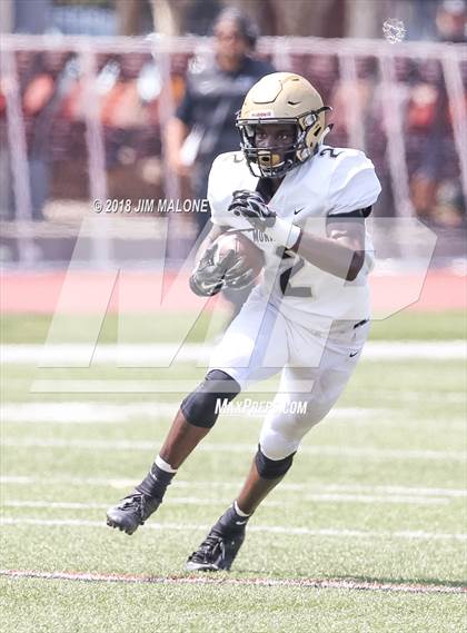 Thumbnail 1 in Archbishop Mitty vs. Oakdale photogallery.