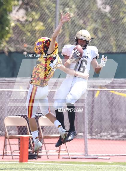 Thumbnail 3 in Archbishop Mitty vs. Oakdale photogallery.