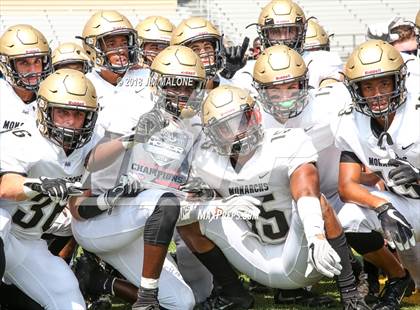 Thumbnail 3 in Archbishop Mitty vs. Oakdale photogallery.