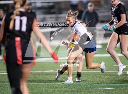 Thumbnail 1 in Legend vs Mountain Vista (CHSAA 5A Championship) photogallery.