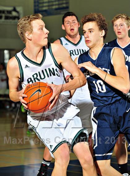 Thumbnail 3 in Ponderosa vs. Newport Harbor (MaxPreps Holiday Classic) photogallery.