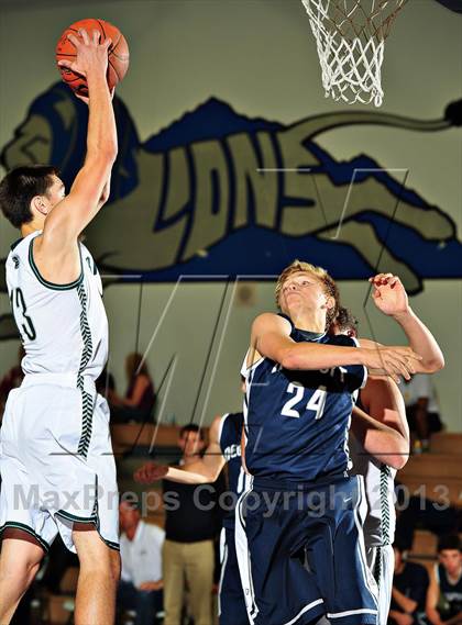 Thumbnail 1 in Ponderosa vs. Newport Harbor (MaxPreps Holiday Classic) photogallery.