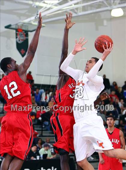 Thumbnail 2 in Bellaire vs Lancaster (Texas Jamboree) photogallery.