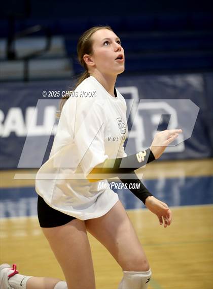 Thumbnail 1 in FR: Salpointe Catholic @ Ironwood Ridge photogallery.