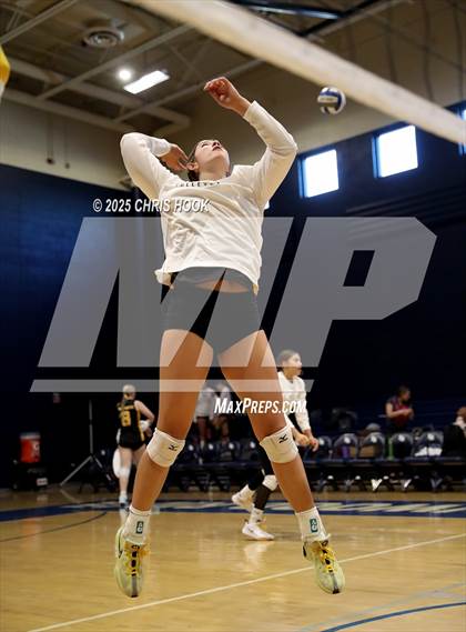 Thumbnail 2 in FR: Salpointe Catholic @ Ironwood Ridge photogallery.