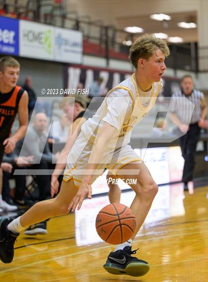 Thumbnail 3 in Bishop Kelly vs. Post Falls (The Capital Classic) photogallery.