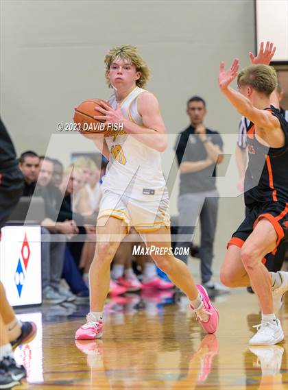 Thumbnail 2 in Bishop Kelly vs. Post Falls (The Capital Classic) photogallery.