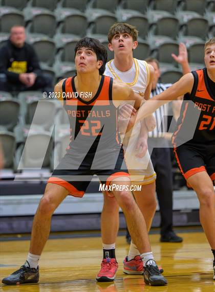 Thumbnail 3 in Bishop Kelly vs. Post Falls (The Capital Classic) photogallery.