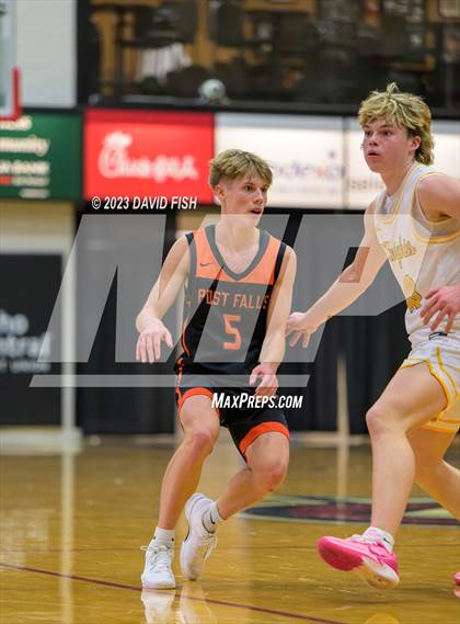 Thumbnail 2 in Bishop Kelly vs. Post Falls (The Capital Classic) photogallery.