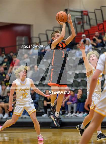 Thumbnail 2 in Bishop Kelly vs. Post Falls (The Capital Classic) photogallery.