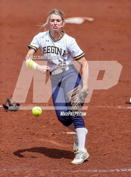 Thumbnail 1 in Muscatine vs Regina (Varsity Classic) photogallery.