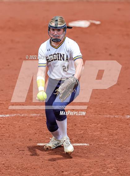 Thumbnail 1 in Muscatine vs Regina (Varsity Classic) photogallery.