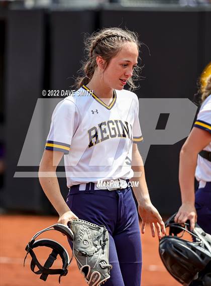 Thumbnail 1 in Muscatine vs Regina (Varsity Classic) photogallery.