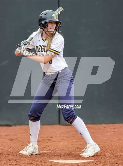 Thumbnail 2 in Muscatine vs Regina (Varsity Classic) photogallery.
