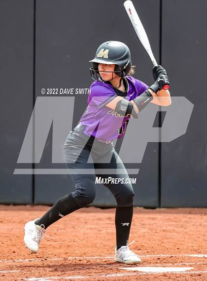 Thumbnail 1 in Muscatine vs Regina (Varsity Classic) photogallery.