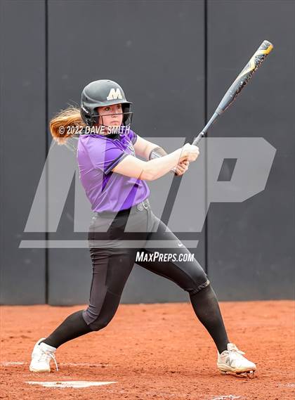 Thumbnail 1 in Muscatine vs Regina (Varsity Classic) photogallery.