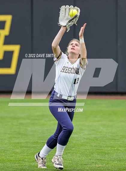 Thumbnail 1 in Muscatine vs Regina (Varsity Classic) photogallery.