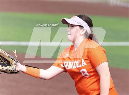 Thumbnail 2 in Grand Saline vs Mineola photogallery.