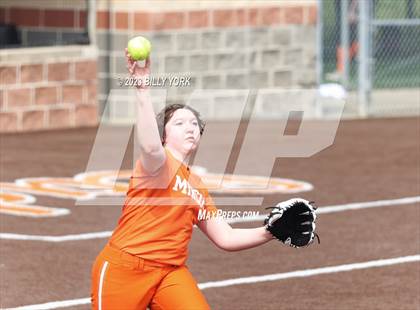 Thumbnail 1 in Grand Saline vs Mineola photogallery.