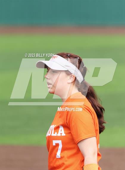 Thumbnail 1 in Grand Saline vs Mineola photogallery.
