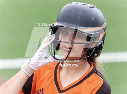 Thumbnail 2 in Grand Saline vs Mineola photogallery.