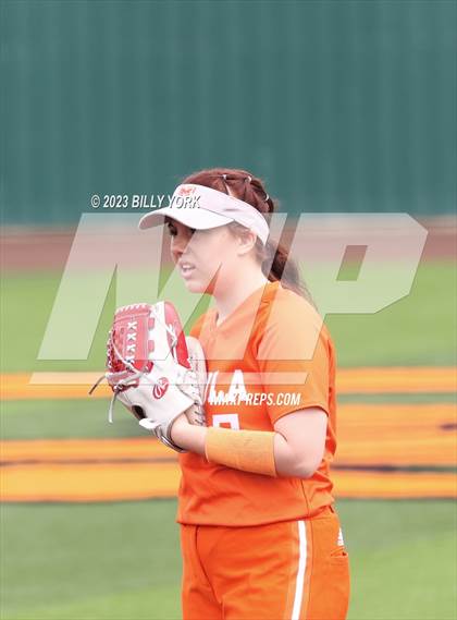 Thumbnail 1 in Grand Saline vs Mineola photogallery.