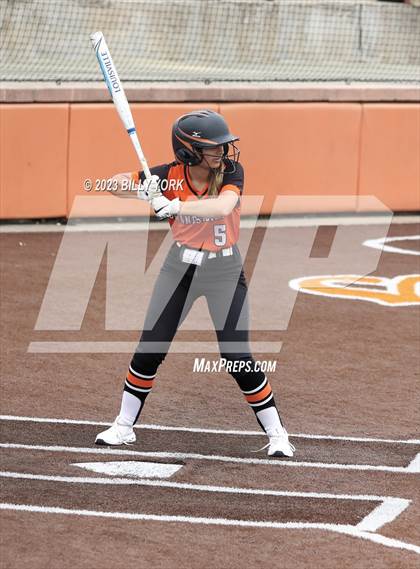 Thumbnail 3 in Grand Saline vs Mineola photogallery.