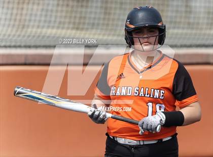 Thumbnail 1 in Grand Saline vs Mineola photogallery.