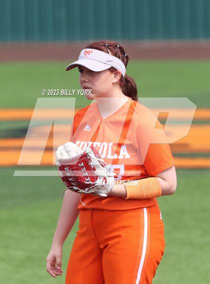 Thumbnail 2 in Grand Saline vs Mineola photogallery.