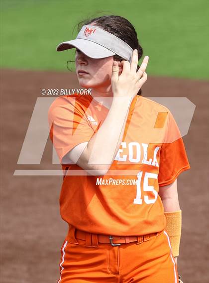 Thumbnail 2 in Grand Saline vs Mineola photogallery.