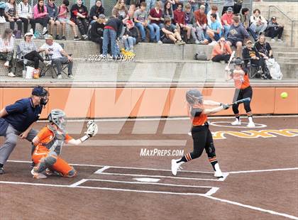 Thumbnail 3 in Grand Saline vs Mineola photogallery.