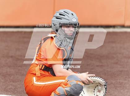 Thumbnail 2 in Grand Saline vs Mineola photogallery.
