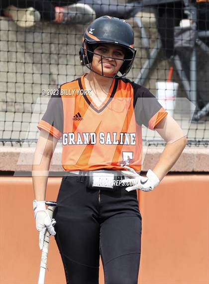 Thumbnail 2 in Grand Saline vs Mineola photogallery.