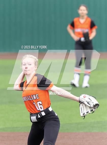 Thumbnail 2 in Grand Saline vs Mineola photogallery.