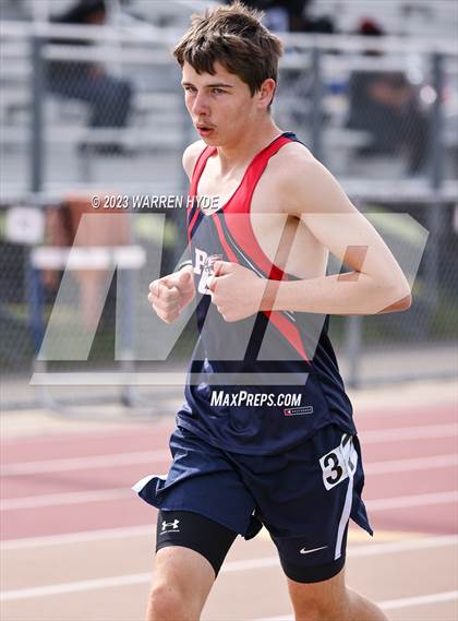 Thumbnail 1 in Herd Roundup @ Elk Grove photogallery.