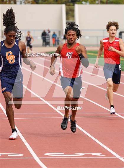 Thumbnail 2 in Herd Roundup @ Elk Grove photogallery.