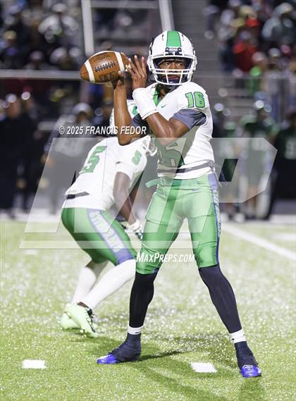 Thumbnail 3 in Sumner @ Venice (FHSAA 7A Regional Final) photogallery.