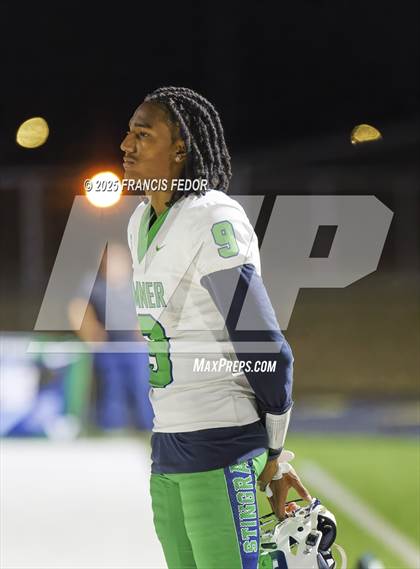 Thumbnail 2 in Sumner @ Venice (FHSAA 7A Regional Final) photogallery.