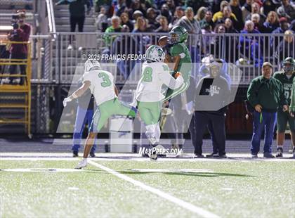 Thumbnail 3 in Sumner @ Venice (FHSAA 7A Regional Final) photogallery.