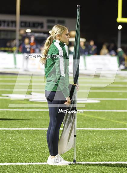 Thumbnail 1 in Sumner @ Venice (FHSAA 7A Regional Final) photogallery.