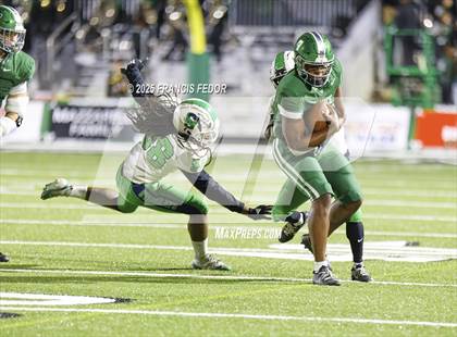 Thumbnail 1 in Sumner @ Venice (FHSAA 7A Regional Final) photogallery.