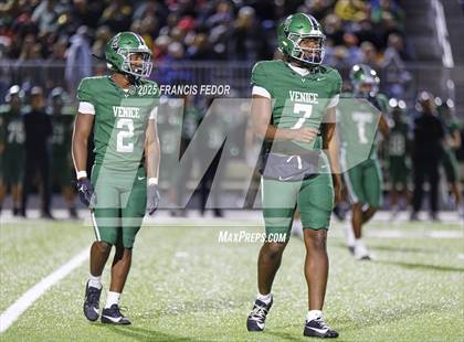 Thumbnail 3 in Sumner @ Venice (FHSAA 7A Regional Final) photogallery.