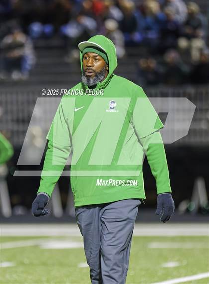 Thumbnail 2 in Sumner @ Venice (FHSAA 7A Regional Final) photogallery.