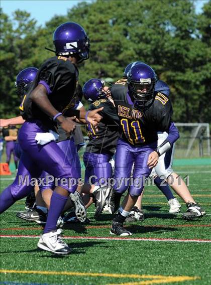 Thumbnail 1 in Islip @ Eastport South Manor photogallery.