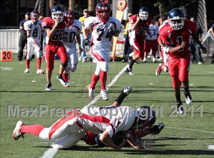 Thumbnail 2 in JV: La Salle @ Maranatha photogallery.