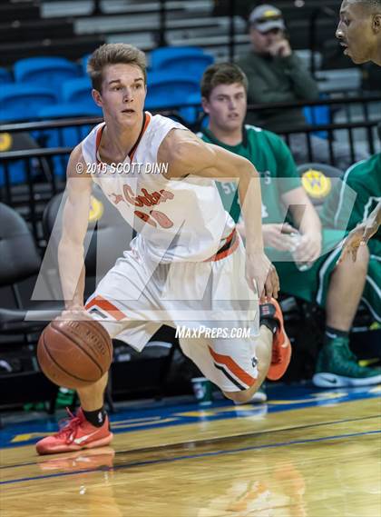 Thumbnail 2 in Los Gatos vs St. Mary's (Santa Cruz Warriors Invitational Tournament) photogallery.