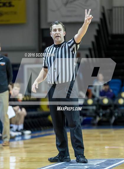 Thumbnail 1 in Los Gatos vs St. Mary's (Santa Cruz Warriors Invitational Tournament) photogallery.