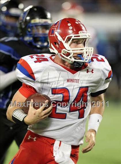 Thumbnail 2 in Manatee vs. First Coast (FHSAA 7A State Final) photogallery.
