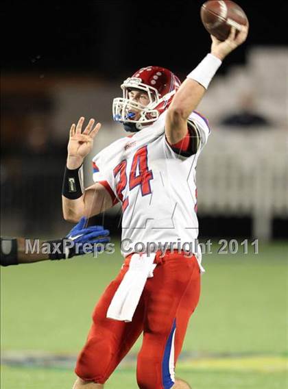 Thumbnail 3 in Manatee vs. First Coast (FHSAA 7A State Final) photogallery.
